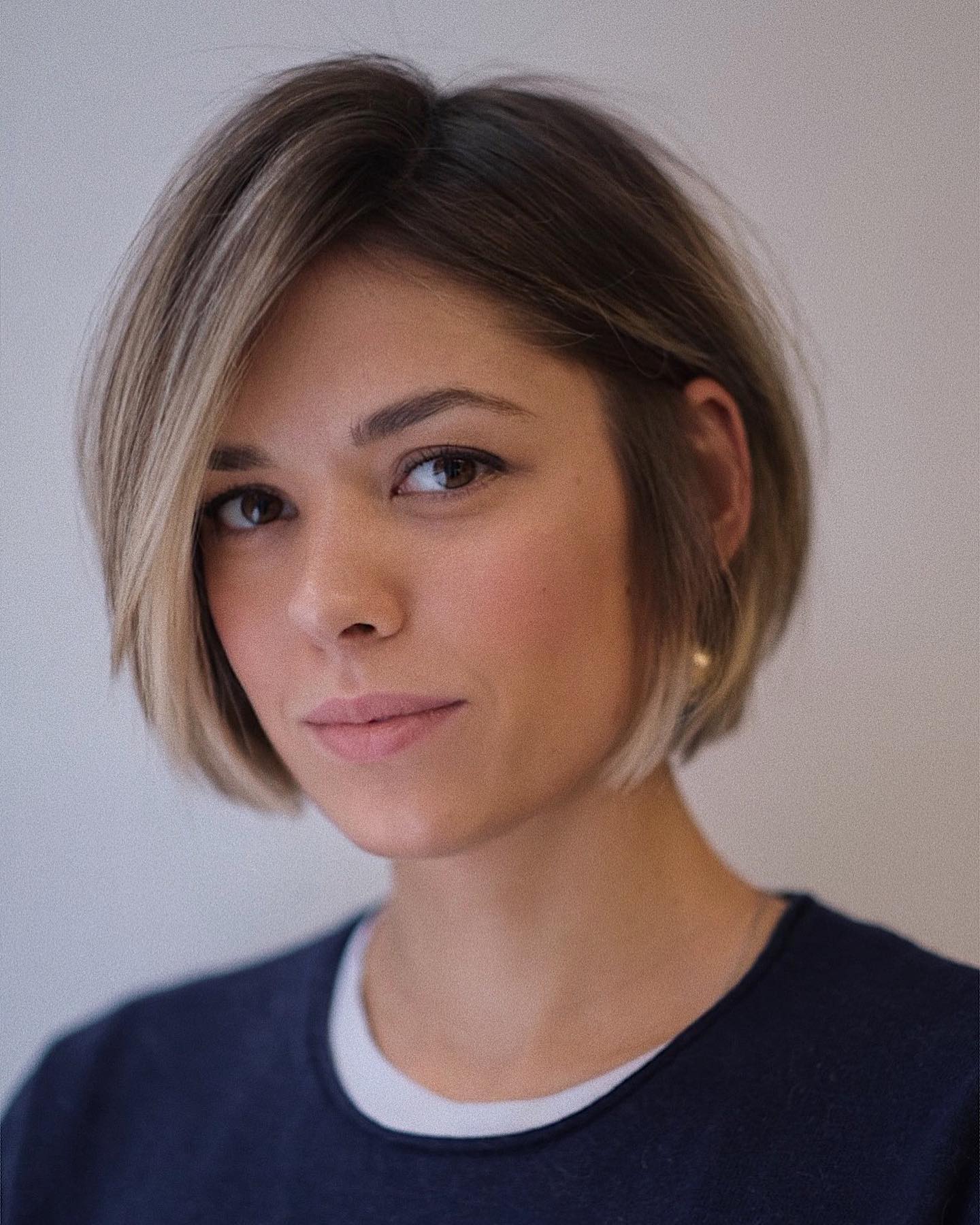 Two-Tone Neat Short Bob