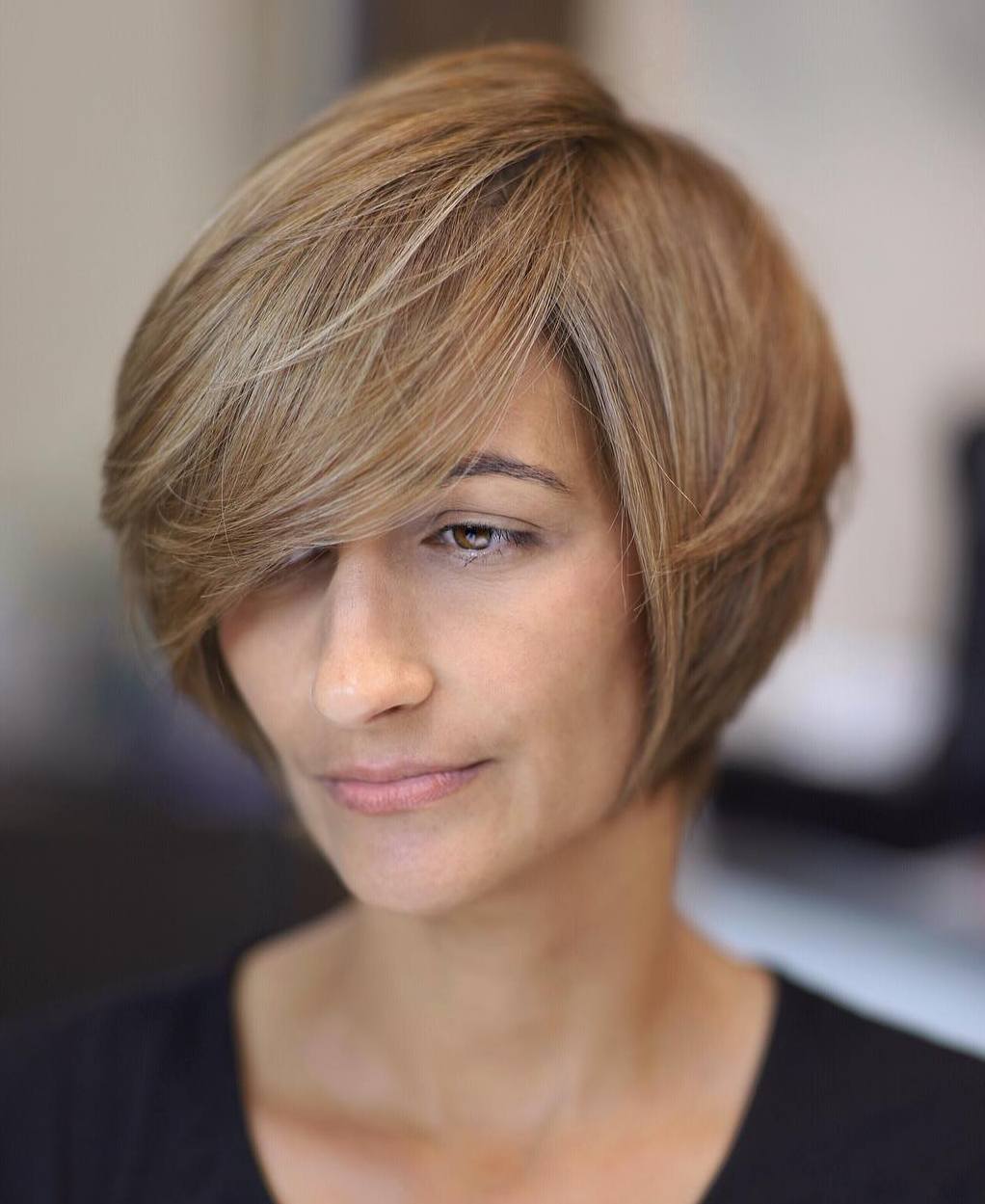 Dynamic Pixie-Bob with Swoopy Bangs