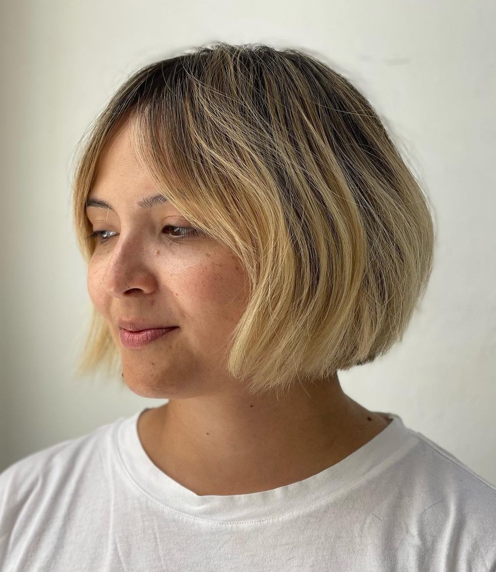 Short Tousled Bob for Full Faces